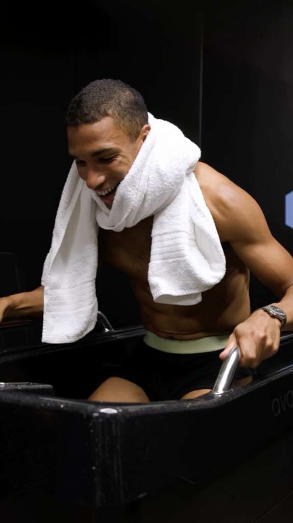 Felix Auger-Aliassime, professional tennis player, with a C11 ice bath